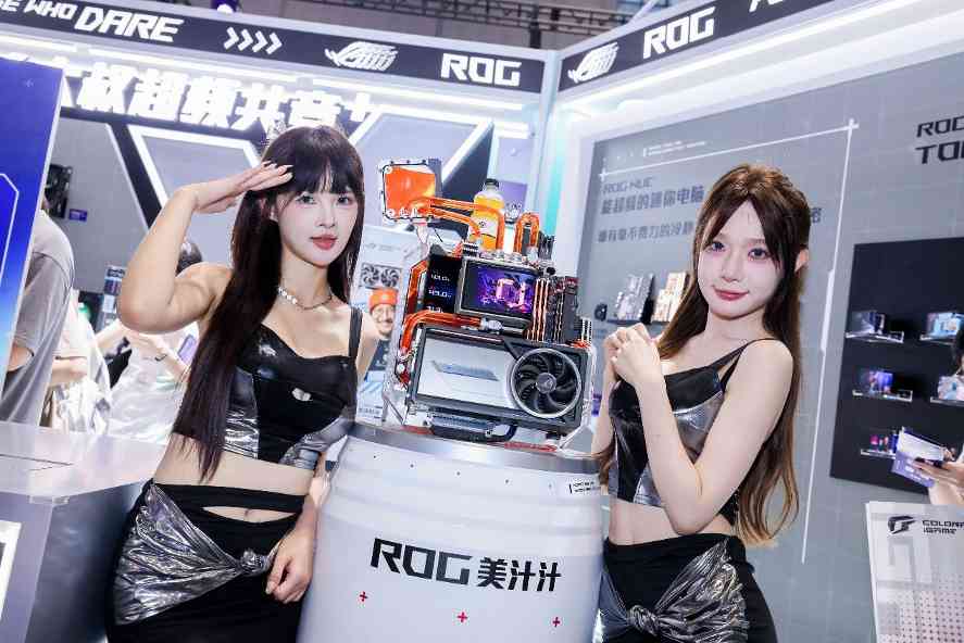 二次元盛宴 ROG BW2025展台IP联动引爆全场(图17)
