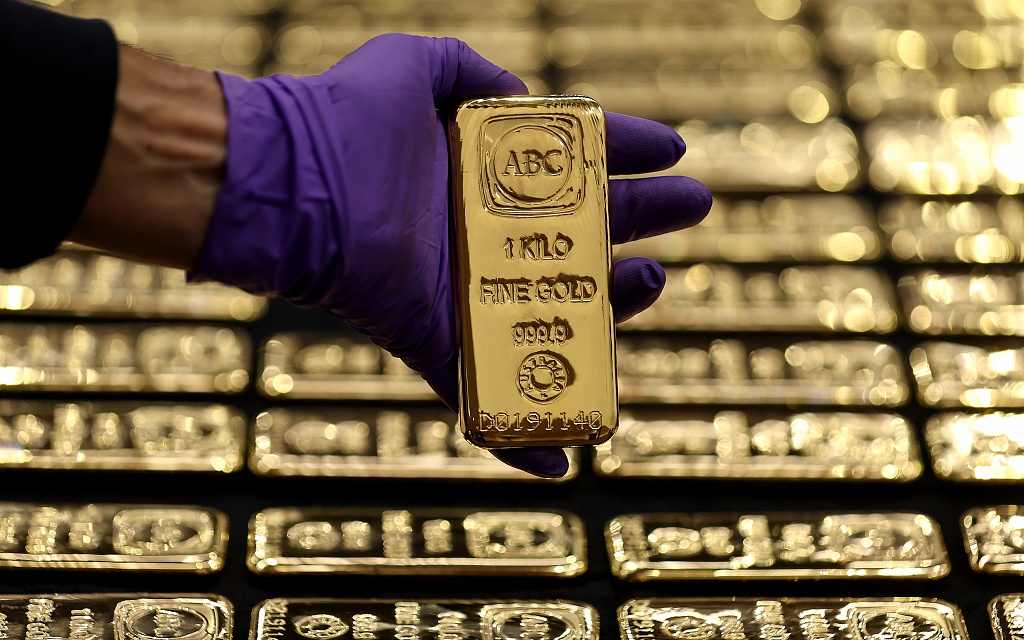 国际金银价格大幅上涨 黄金逼近历史高点投资机会显现